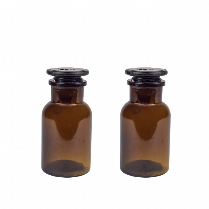 Glasburk 60ml, 2-pack i brun amber i gruppen HANDLA / ÖVRIGT SORTIMENT hos Månses Design (1750g)