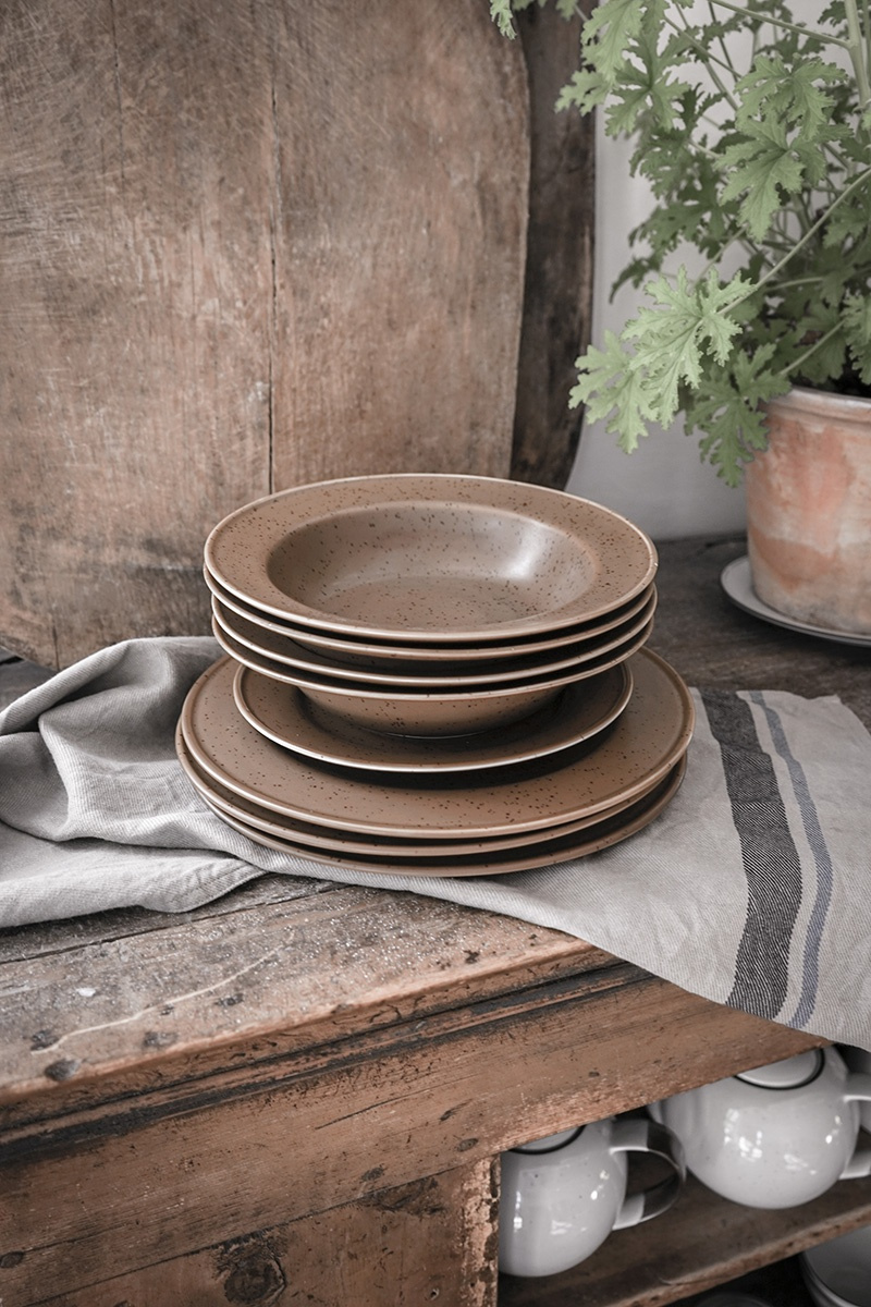 Assiett 22cm Stugsund Ljusbrun