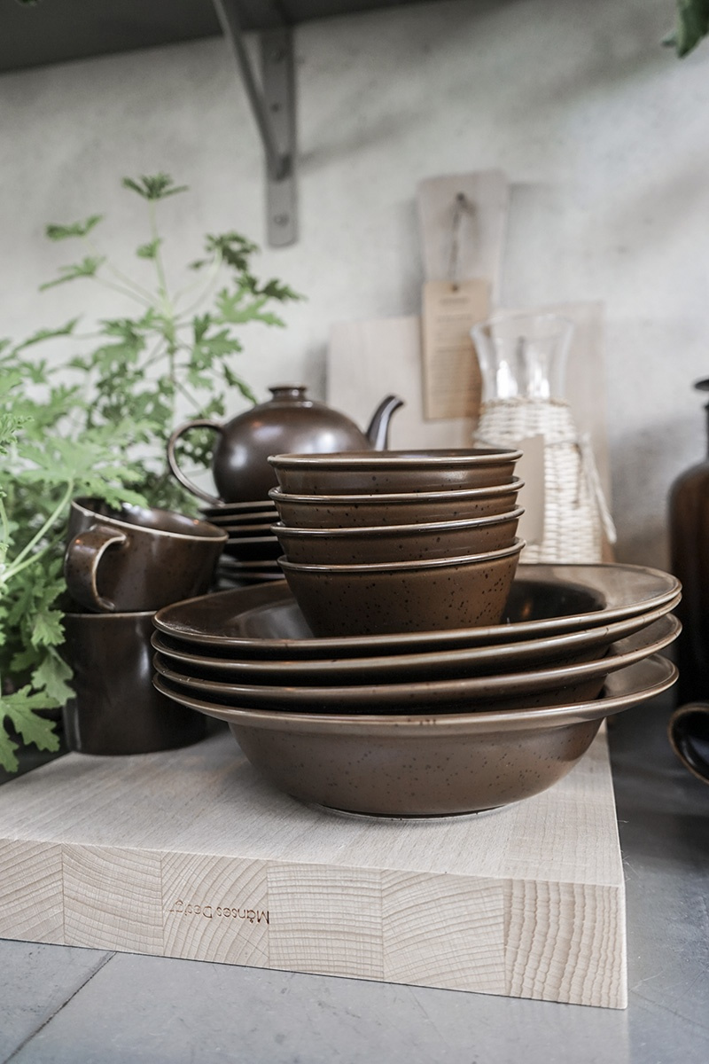 Tekanna Liten Stugsund Mörkbrun